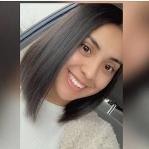 Meet your Posher, Mitzi